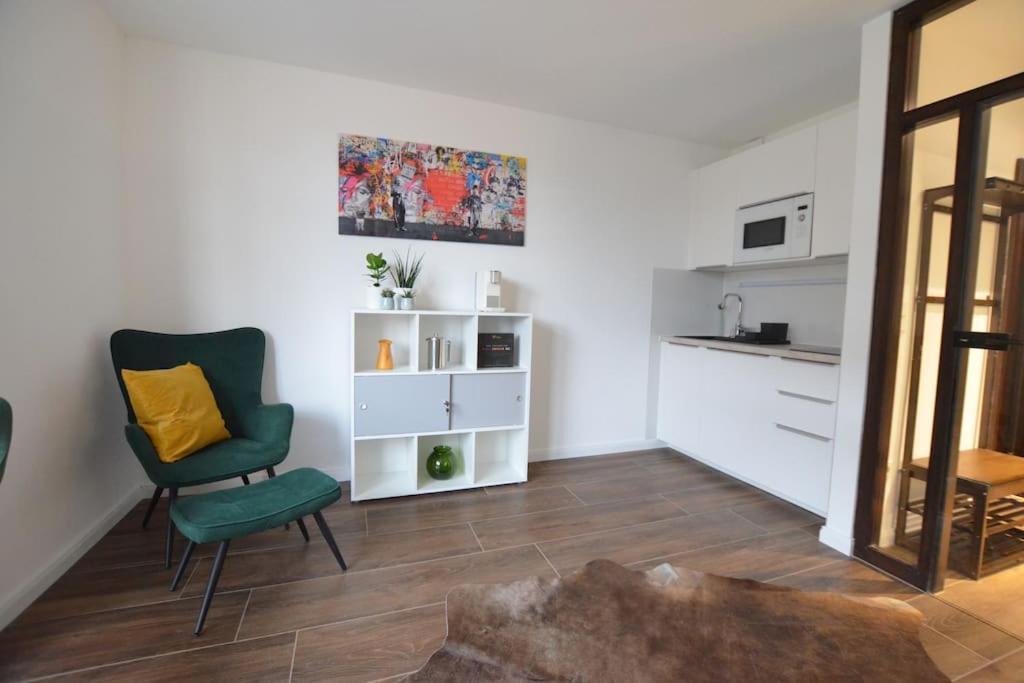 Studio 7 City Lage Mit Garage Naehe Koeln Bonn Siegburg Exteriör bild
