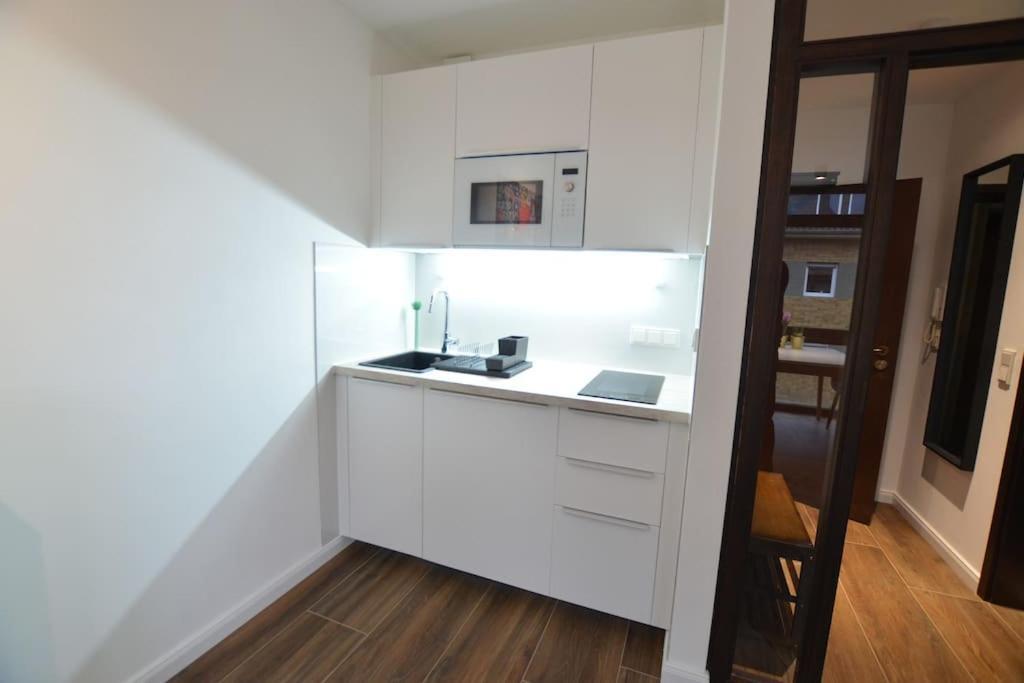 Studio 7 City Lage Mit Garage Naehe Koeln Bonn Siegburg Exteriör bild