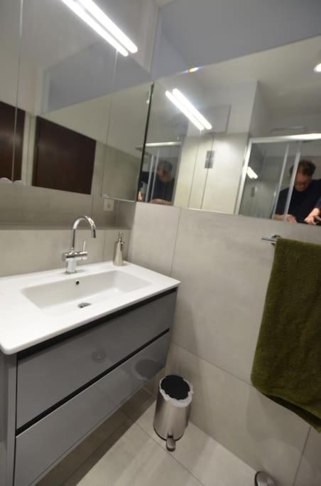 Studio 7 City Lage Mit Garage Naehe Koeln Bonn Siegburg Exteriör bild